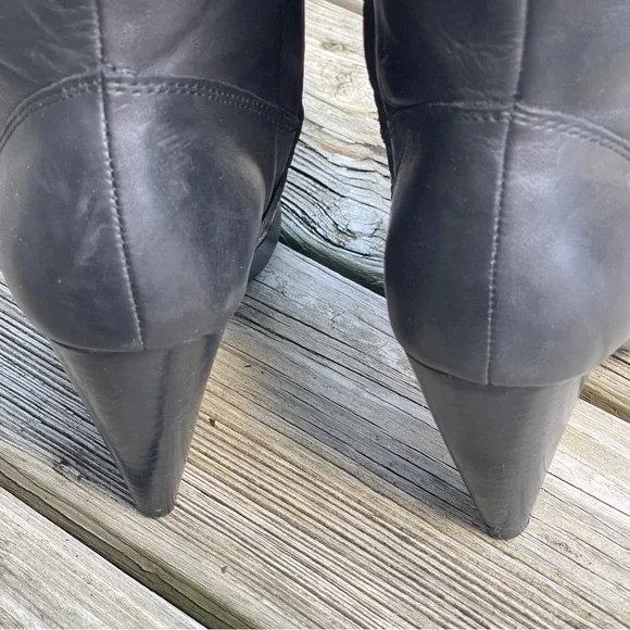 Kelly & Katie tall leather boots with silver buckle Size 8 - Picture 9 of 10
